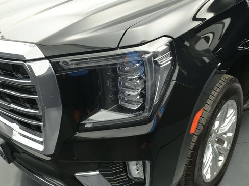 Used 2022 GMC Yukon SLT w/ SLT Premium Package AWD/4WD image 31