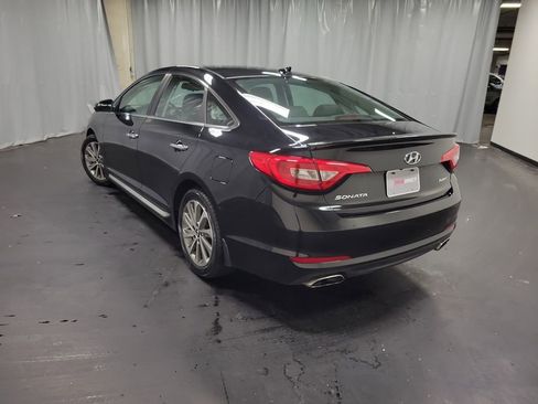 Used 2016 Hyundai Sonata Sport w/ Option Group 02 image 7