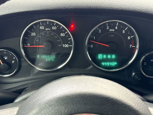 Used 2017 Jeep Wrangler Unlimited Sport AWD/4WD image 22