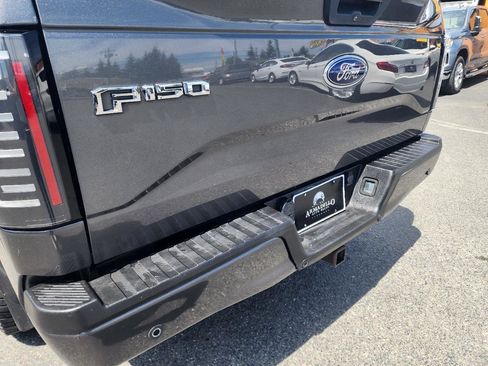 Used 2016 Ford F150 XLT w/ Equipment Group 302A Luxury AWD/4WD image 36