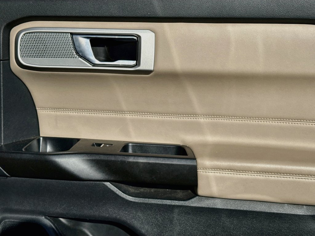 Used 2020 Ford Explorer Limited RWD image 36