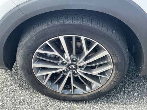 Used 2020 Hyundai Tucson Ultimate w/ Cargo Package image 12