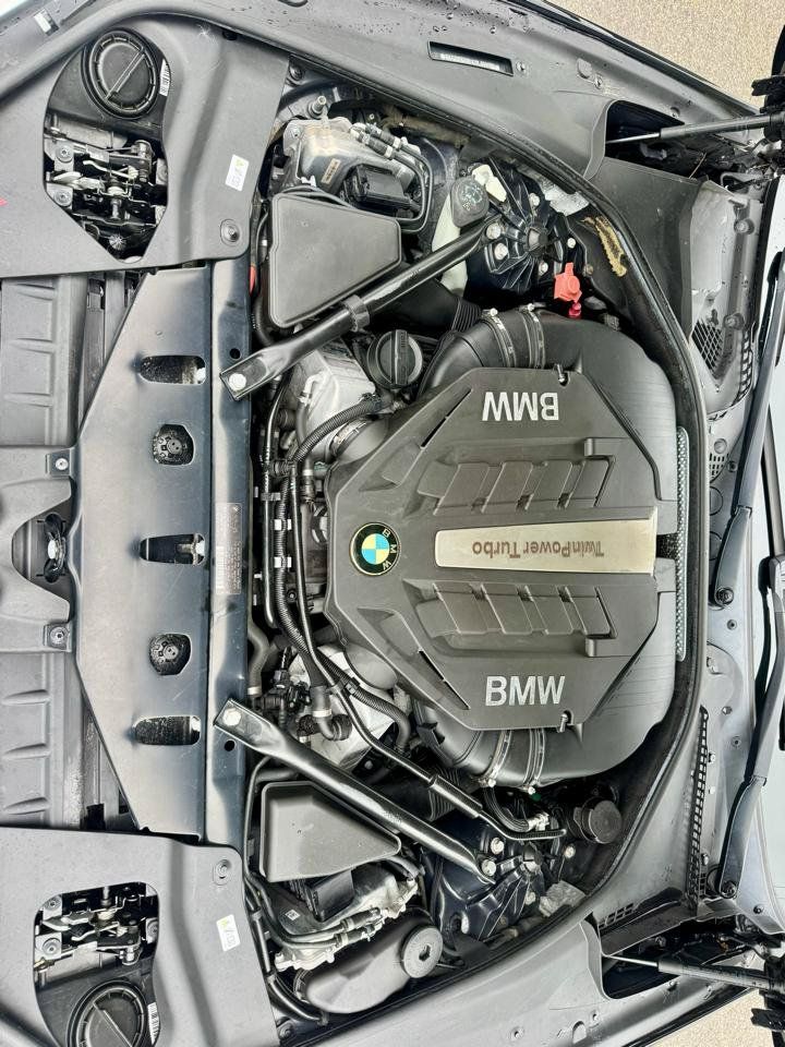 Used 2013 BMW 650i xDrive Convertible AWD/4WD image 33