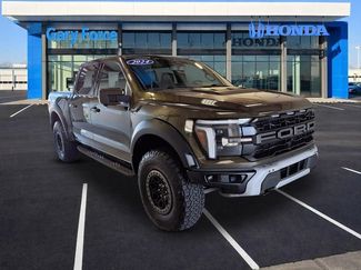 Used 2024 Ford F150 Raptor AWD/4WD video 1