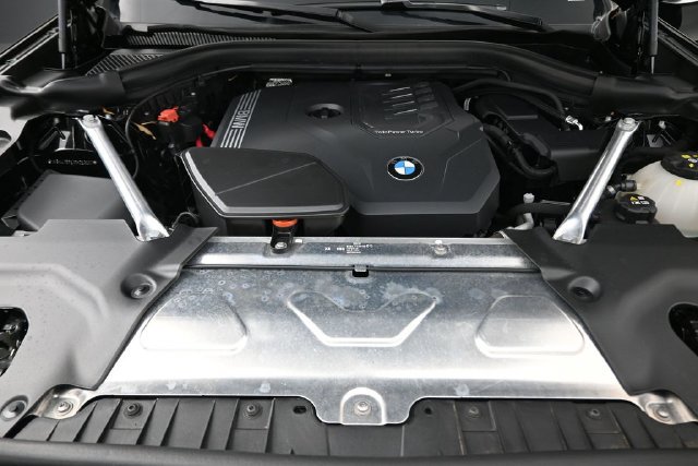 Used 2024 BMW X3 sDrive30i w/ Premium Package w/ZPA RWD image 23