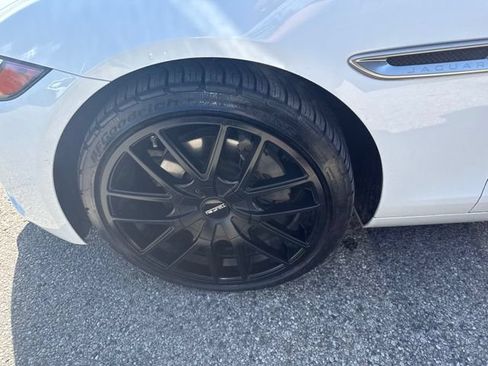 Used 2020 Jaguar XE S AWD/4WD image 12