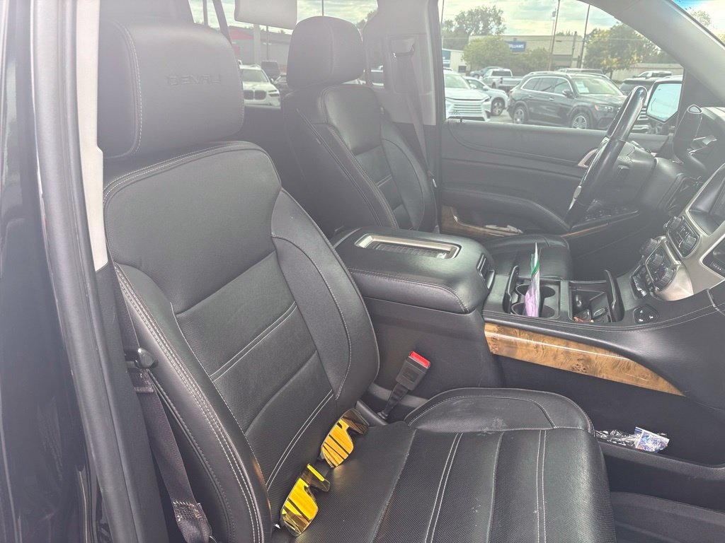 Used 2017 GMC Yukon XL Denali w/ Open Road Package AWD/4WD image 51