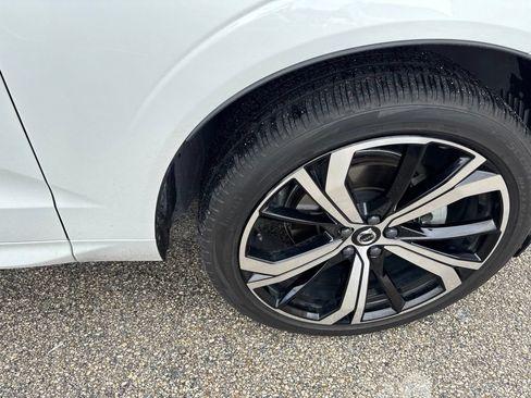 Used 2025 Volvo XC60 B5 Ultra w/ Protection Package Premier AWD/4WD image 12