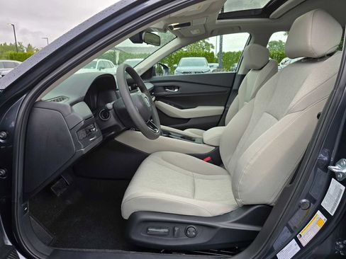New 2025 Honda Accord SE image 24