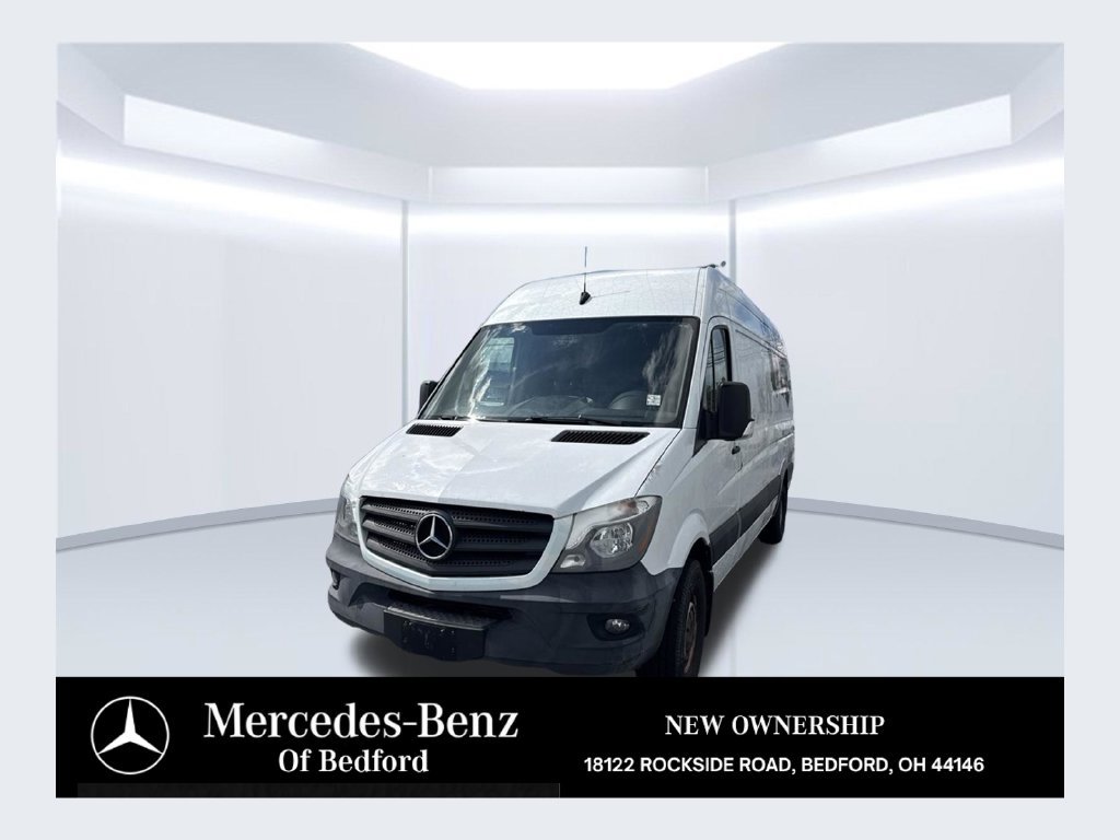 Used 2015 Mercedes-Benz Sprinter 2500 image 1