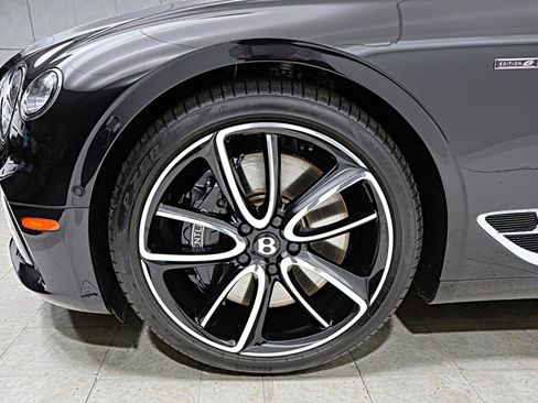 Used 2024 Bentley Continental GT V8 image 48