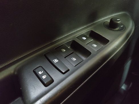 Used 2019 Chevrolet Spark LT FWD image 27