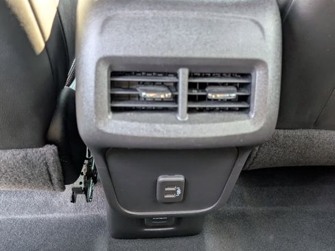 Certified 2022 Chevrolet Equinox RS w/ RS Leather Package image 19