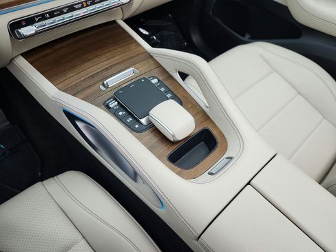 Used 2023 Mercedes-Benz GLE 450 4MATIC image 13