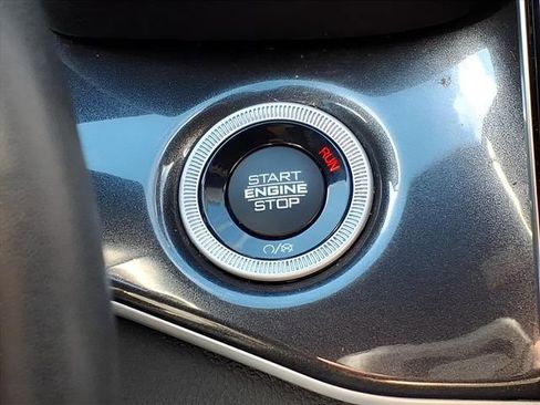 Used 2022 Jeep Grand Cherokee Altitude image 26