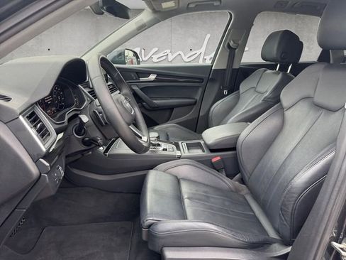 Used 2018 Audi Q5 2.0T Premium Plus w/ Premium Plus Package image 19