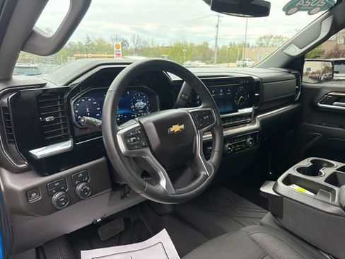 Certified 2024 Chevrolet Silverado 1500 LT w/ Protection Package AWD/4WD image 22