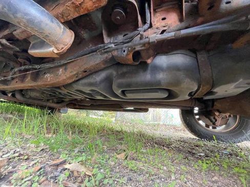 Used 2004 Ford F150 XLT AWD/4WD image 11