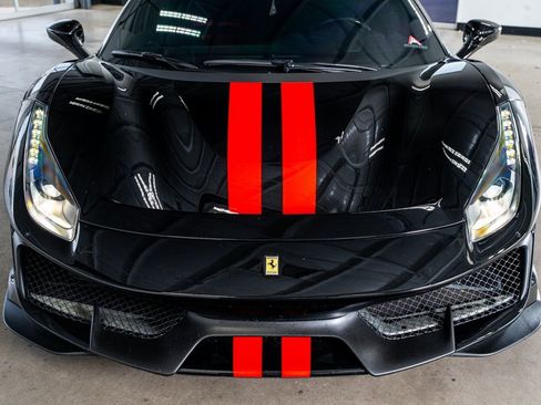 Used 2020 Ferrari 488 Pista Coupe image 15