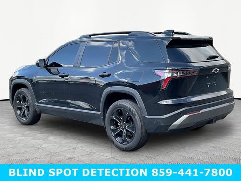 Used 2025 Chevrolet Equinox LT w/ Convenience Package II AWD/4WD image 4