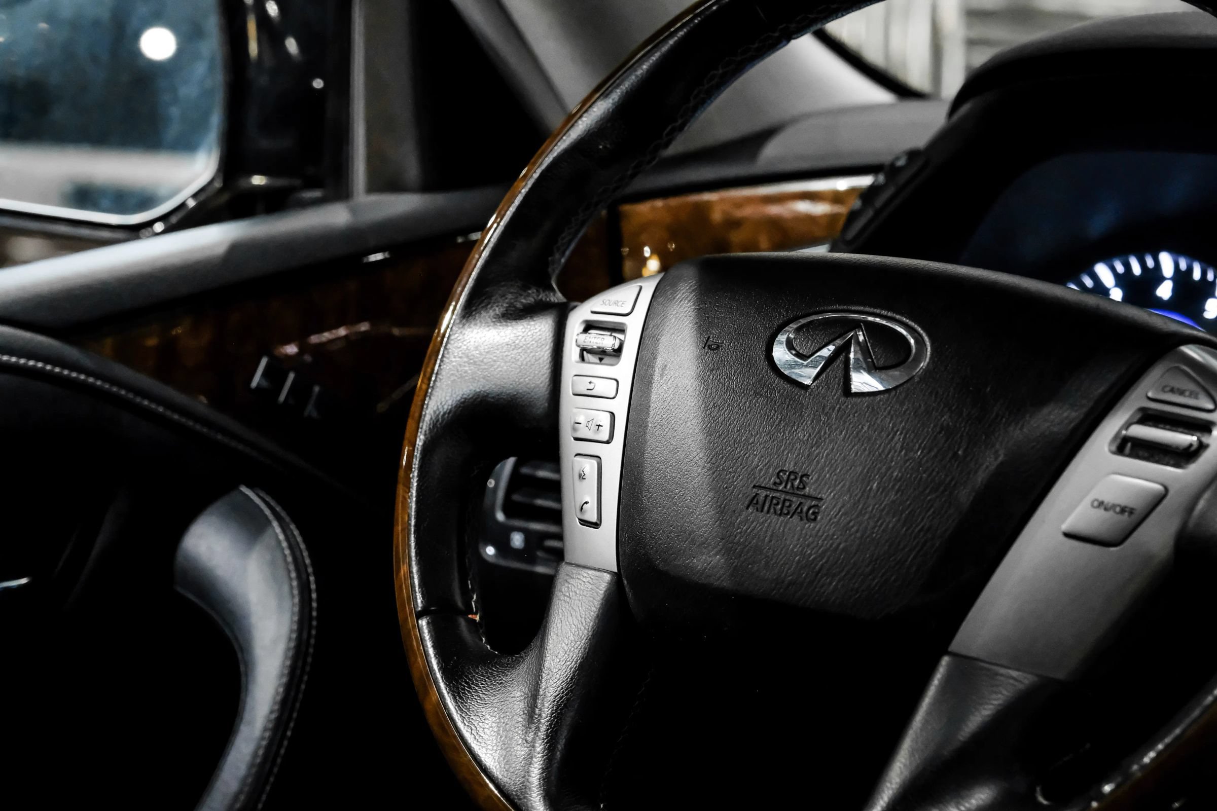 Used 2019 INFINITI QX80 2WD image 16