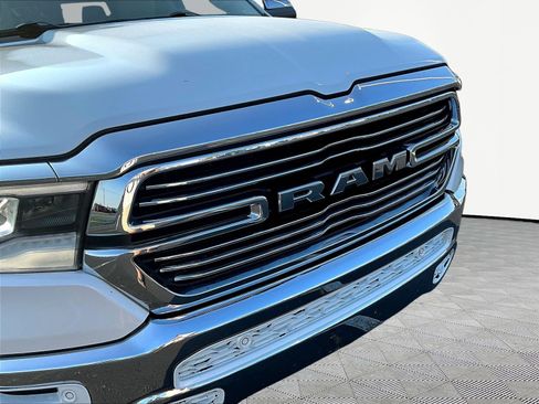 Used 2019 RAM 1500 Laramie AWD/4WD image 33