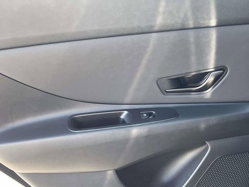 New 2025 Hyundai Elantra Sport w/ Cargo Package FWD image 9