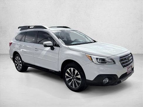 Used 2016 Subaru Outback 2.5i Limited image 3
