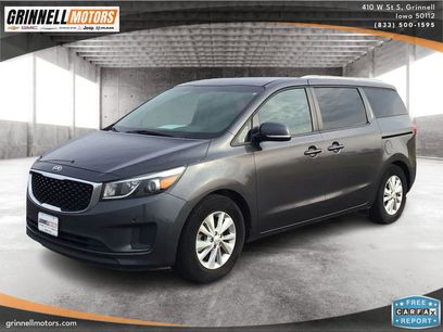 Used 2018 Kia Sedona LX w/ LX Essentials Premium Package
