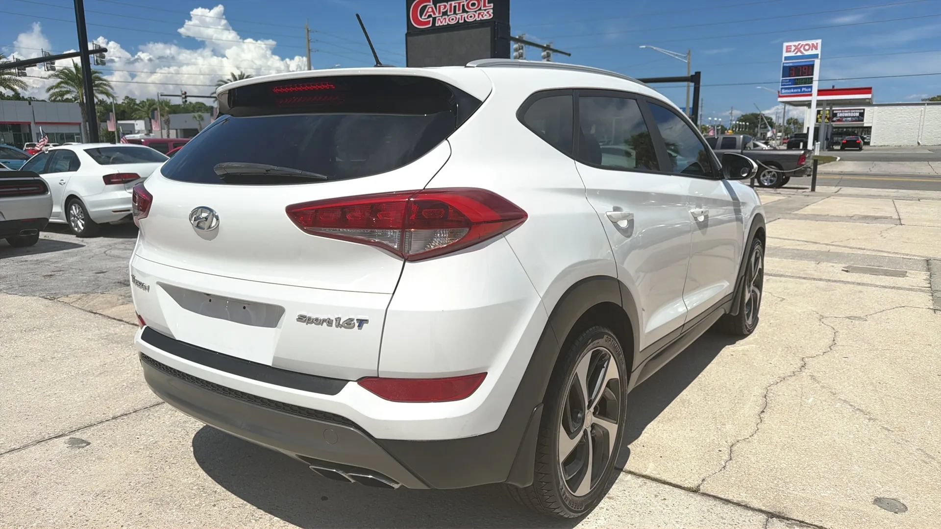 Used 2016 Hyundai Tucson Sport FWD image 5