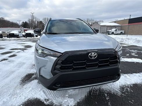 New 2026 Toyota Corolla Cross LE image 8