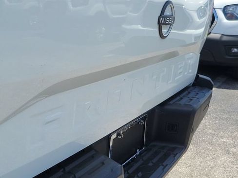 Used 2022 Nissan Frontier S w/ Technology Package RWD image 6