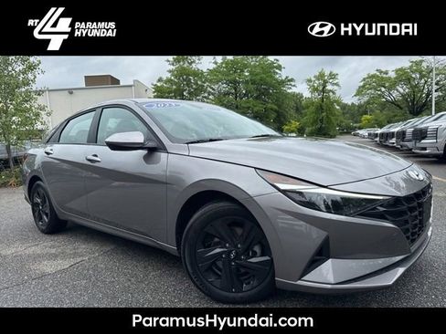 Used 2023 Hyundai Elantra SEL FWD image 1