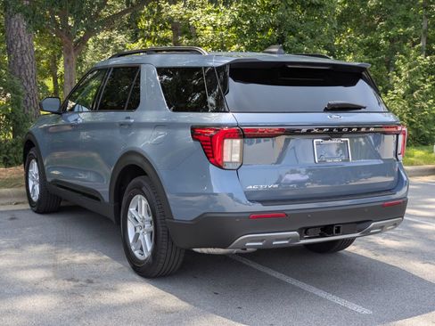 New 2026 Ford Explorer Active w/ Active Comfort Package RWD image 5