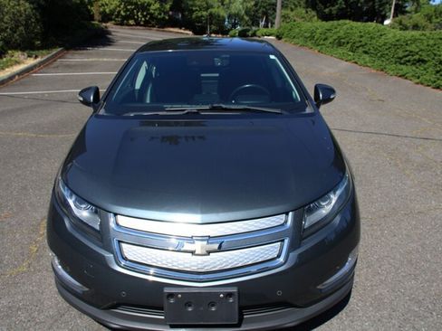 Used 2013 Chevrolet Volt Premium w/ Premium Trim Package FWD image 10
