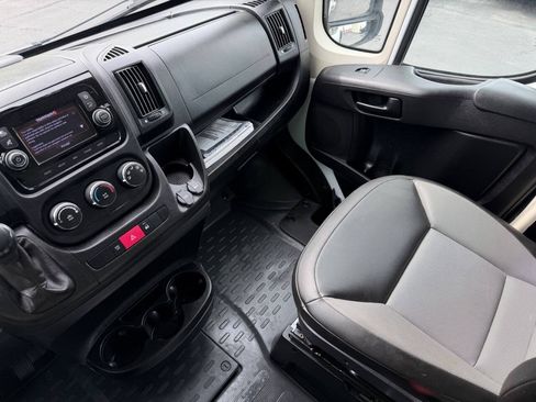 Used 2021 RAM ProMaster 2500 FWD image 19