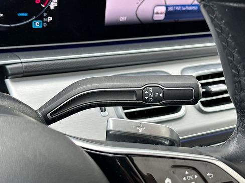 Used 2024 Mercedes-Benz GLS 450 4MATIC image 23