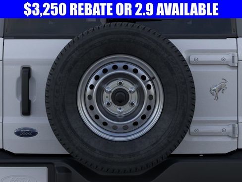 New 2025 Ford Bronco 4-Door image 24