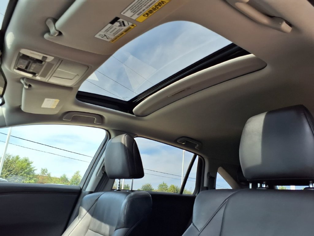 Used 2017 Acura RDX w/ Advance Package FWD image 15