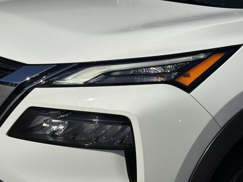 Certified 2023 Nissan Rogue S image 11