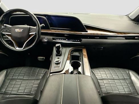 Used 2023 Cadillac Escalade ESV Sport Platinum w/ LPO, ONYX Package image 13