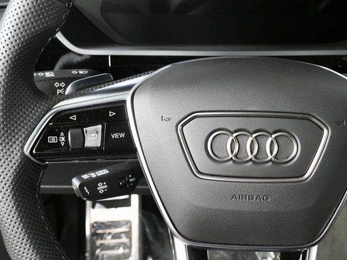 Used 2024 Audi SQ8 e-tron Premium Plus w/ Black Optic Package AWD/4WD image 11