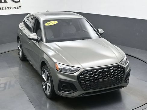 Used 2023 Audi Q5 2.0T Premium Plus w/ Premium Plus Package AWD/4WD image 47