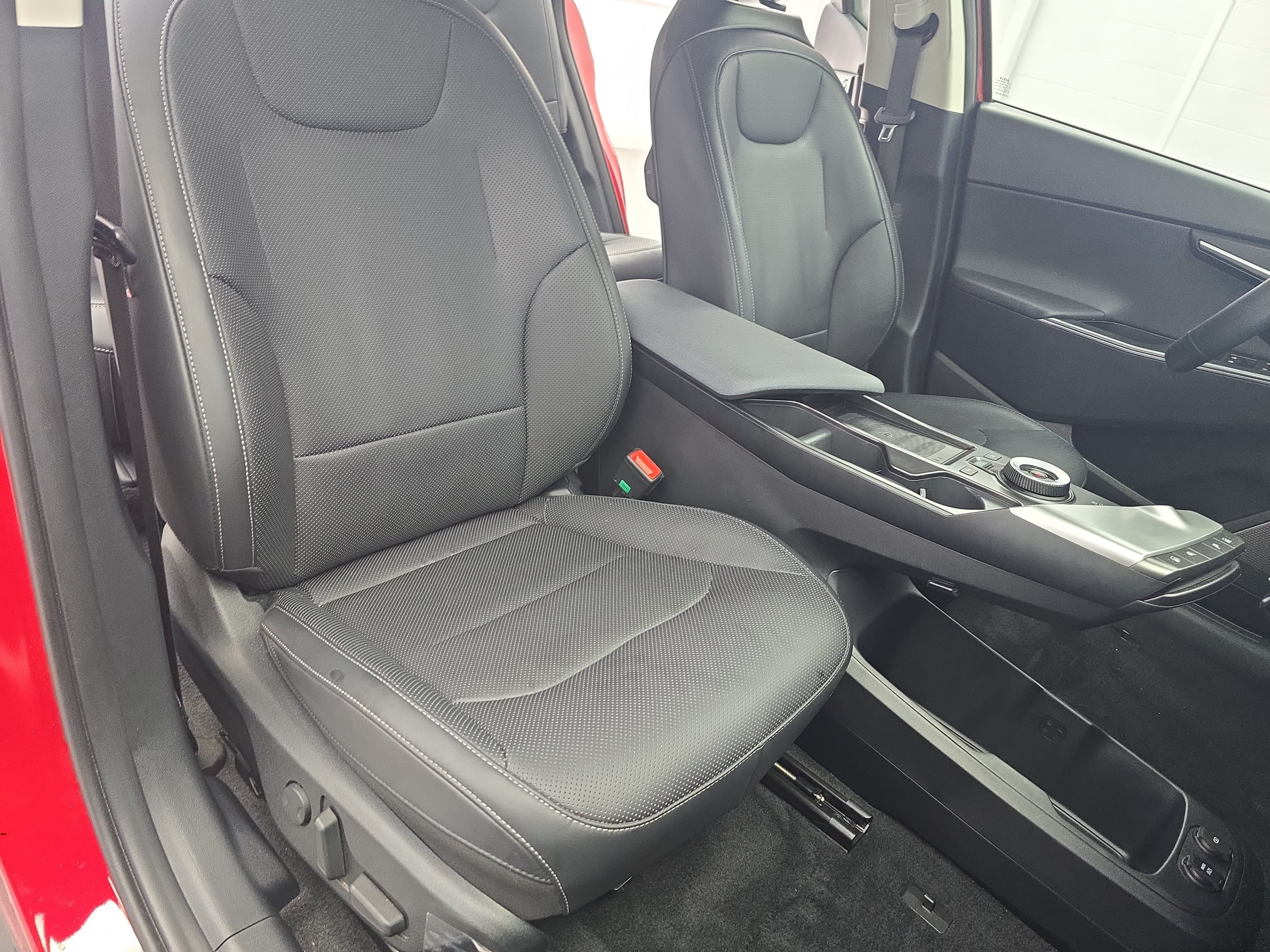 Used 2024 Kia EV6 Wind RWD image 10