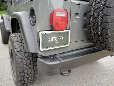 Used 2004 Jeep Wrangler 4WD w/ 30" Tire & Wheel Group image 55