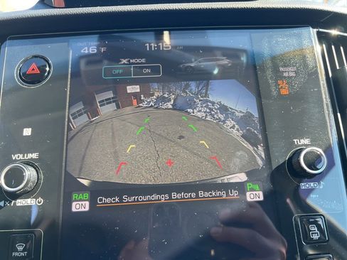 Used 2020 Subaru Outback Limited image 22