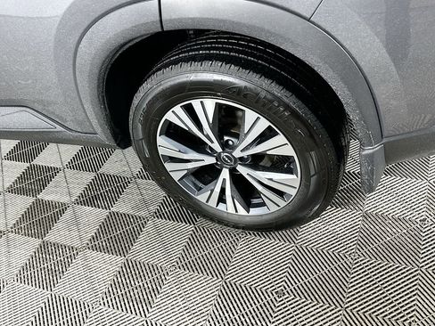 Certified 2023 Nissan Rogue SV w/ SV Premium Package image 41