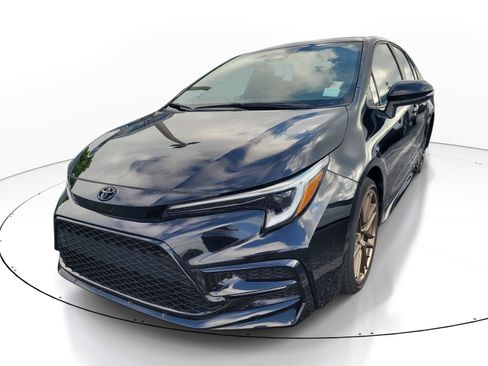 Certified 2024 Toyota Corolla Sedan w/ SE Convenience Package FWD image 3