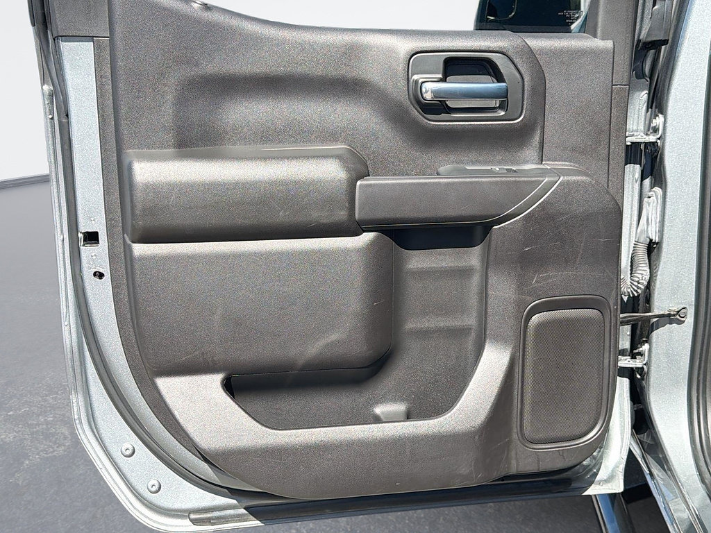 Used 2023 Chevrolet Silverado 1500 Custom w/ LPO, Dark Essentials Package RWD image 22