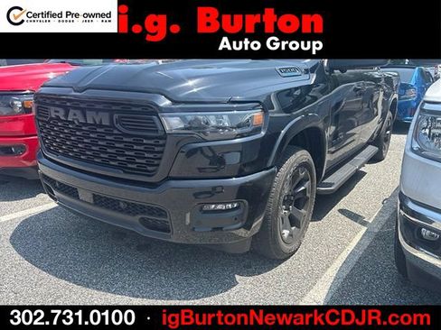 Used 2025 RAM 1500 Big Horn AWD/4WD image 1